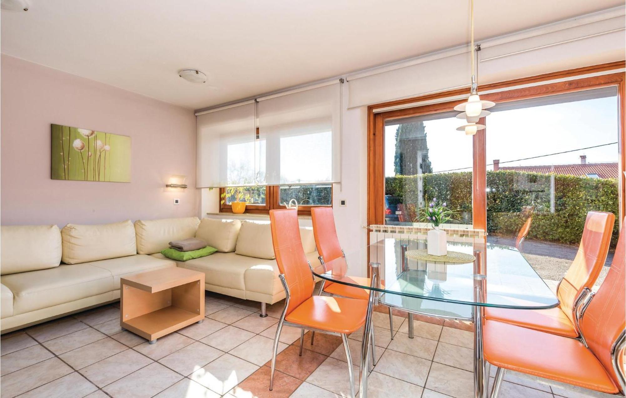 Stunning Apartment In Rijeka With 1 Bedrooms And Wifi Экстерьер фото