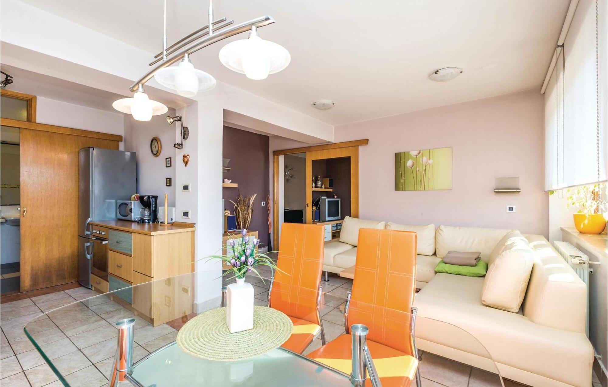 Stunning Apartment In Rijeka With 1 Bedrooms And Wifi Экстерьер фото